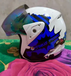 Helm Anak Uk XL