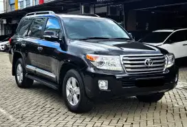 TOYOTA LANDCRUISER VX200R ATPM FULL RECORD HITAM TANGAN 1 DARI BARU