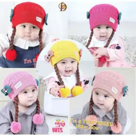 Topi Anak Rambut Kepang ,Bahan Rajut (DUSTY)