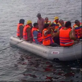 Perahu Karet Zebec 520 ar