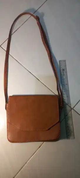 Tas selempang mini no brand kulit Brown