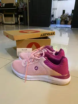 New Airwalk Running Shoes Sepatu Runing Sport Wanita Baru Original