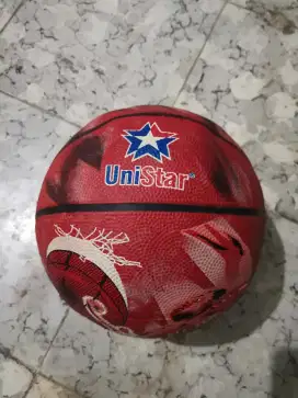 Bola Basket unistar