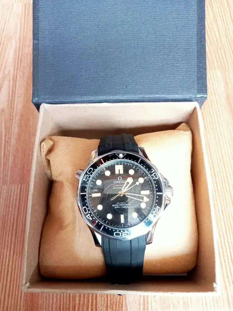 Jam tangan OMEGA metic