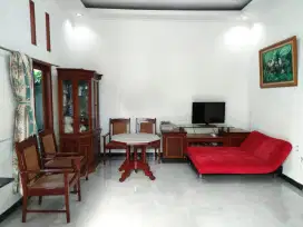Jual Cepat Rumah Asri Cantik Siap Huni di Tanah Baru Depok