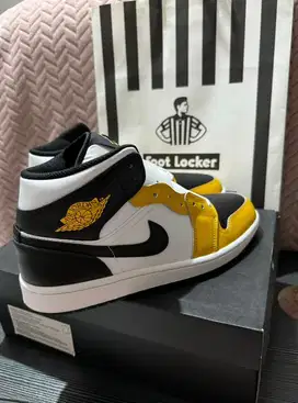 Air Jordan 1 Yellow Ochre