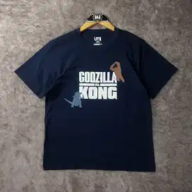 Kaos TShirt UNIQLO Godzilla vs Kong