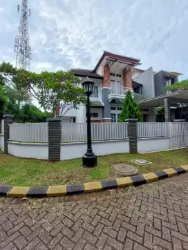 Rumah Danau Bogor Raya Lakeside