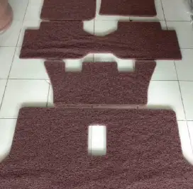 Karpet bihun meteran untuk mobil