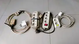 Kabel listrik berikut stop kontak