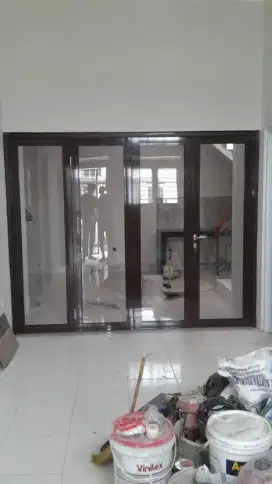 Kusen aluminium & kaca