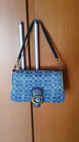 Dijual Tas coach super keren .muatannya banyak lagi