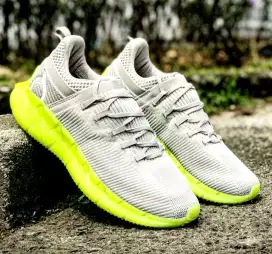 SEPATU RUNNING ORTUSEIGHT REFLEX UNISEX