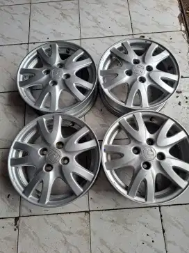 Velg ori brio ring 14