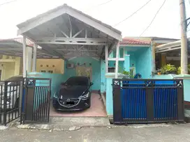 Dijual Rumah di Perumahan Antariksa Permai Cikeas