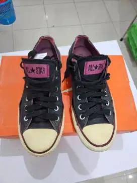 Converse Black Purple size 39 Original 100%