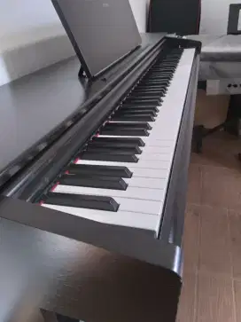 Piano Yamaha YDP 103. 88 tuts berat spt piano akustik.kondisi bgs