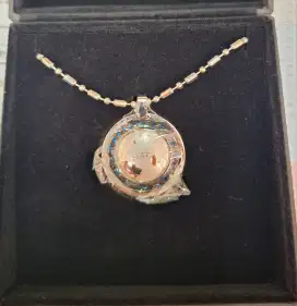 Kalung kesehatan