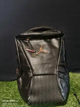 Tas Laptop  JORDAN