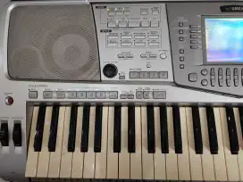 keyboard yamaha psr 2100 kondisi mulus barang pemakaian di rumah saja