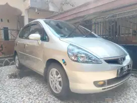 honda jazz 2004