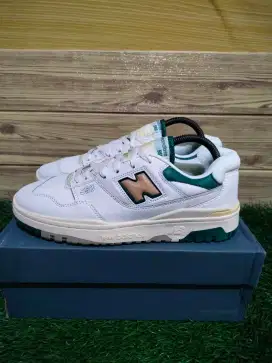 Sepatu New Balance 550 Size 42