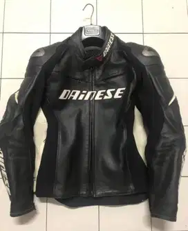 JAKET MOTOR DAINESE D1 RACING PELLE ORIGINAL 100% LIKE NEW