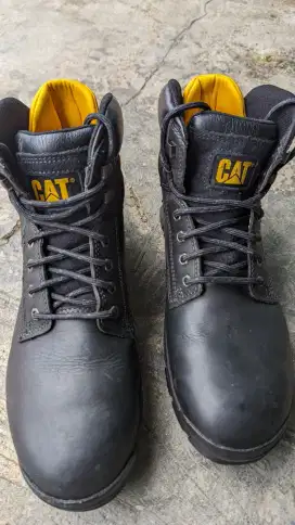 Sepatu Safety Like New