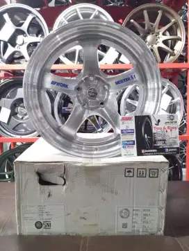 Velg work meister s1 r18 5x114.3 lbr8/9 et42/38
