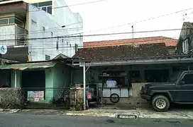 Rumah Klasik Lokasi Istimewa di Demangan