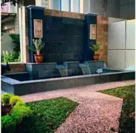 Kolam ikan dan taman