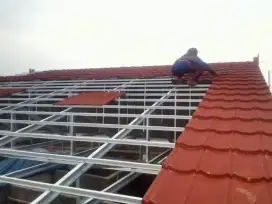 Pemasangan rangka dan atap baja ringan
