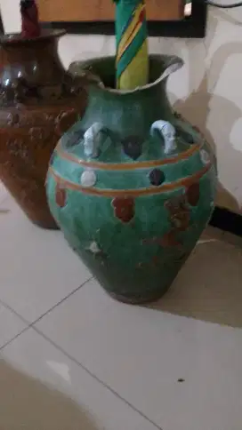 Dijual guci antik