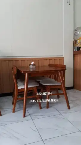 Meja makan set kursi makan cafe