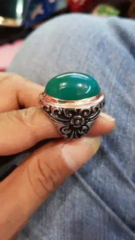 Batu bacan ikat perak ukir clasik