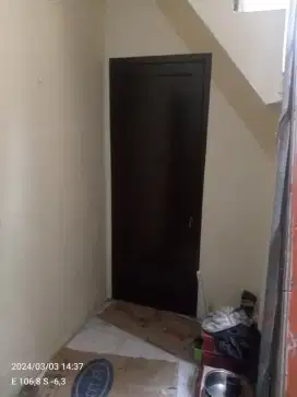 Pintu alumunium
