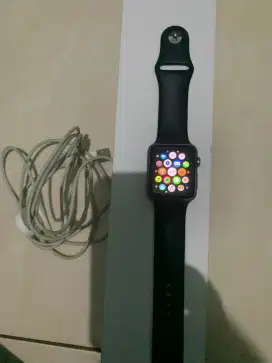 Apple watch Generasi ke 1 size 42mm Normal siap pakai