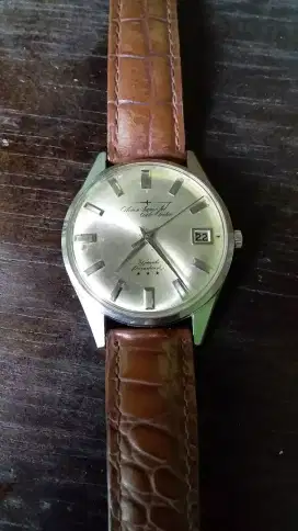 Rare Vintage Citizen Super Jet Auto Dater 1160 Parashock 39 jewels.