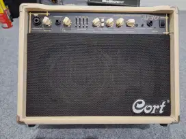 Amplifier gitar acoustic cort AF 30