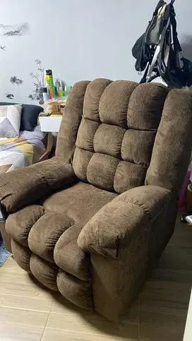 Sofa Goyang Super Empuk Informa Like NEW