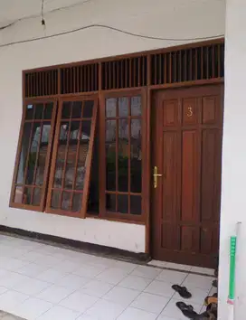 RUMAH DIKONTRAKAN