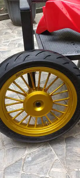 Velg Racing dan Ban Motor