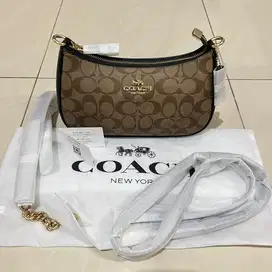 (NEW) COACH Teri Shoulder Bag In Signature Canvas Khaki Black