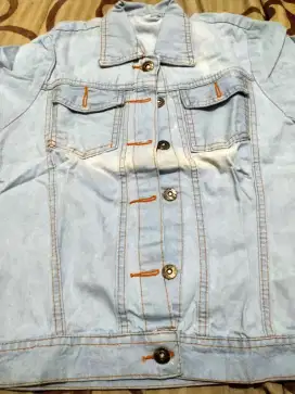 Jaket jeans cewe size M