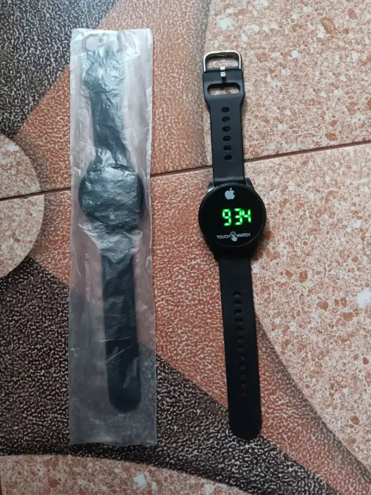 Jam tangan digital