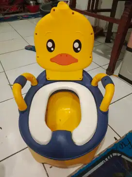 Pispot Anak / Toilet training