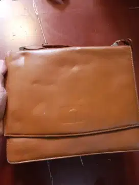 Di jual handbag/ tas / westbag kondisi like new
