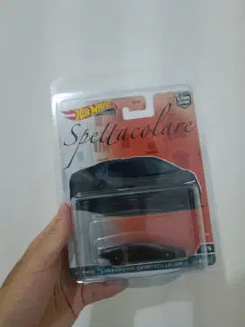 Hotwheels Lamborghini Countach LPI 800-4 (SPETTACOLARE)