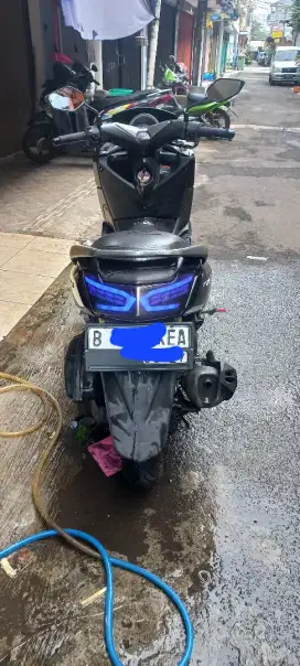 YAMAHA N MAX 2017