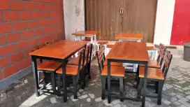 Meja kursi warung